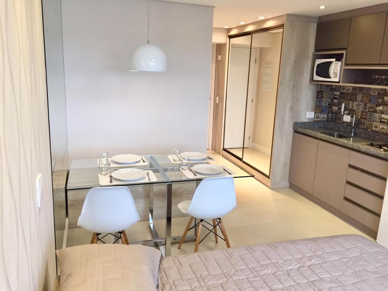Estudio Moderno Com Linda Vista Para A Serra 库里提巴 外观 照片