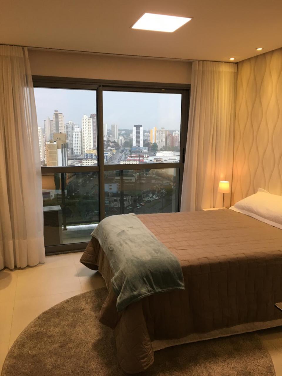 Estudio Moderno Com Linda Vista Para A Serra 库里提巴 外观 照片
